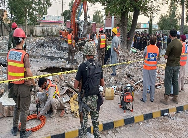 World News | Pakistan: Explosion Rocks Under-construction Rescue Facility in Bannu