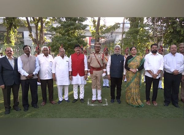 India News | Telangana MLAs, MLCs Celebrate 11th Formation Day