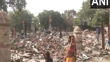 India News | Tamil Nadu Govt Offers Aid to Madrasi Camp Residents After Delhi Demolition, Tamilians Demand Jobs