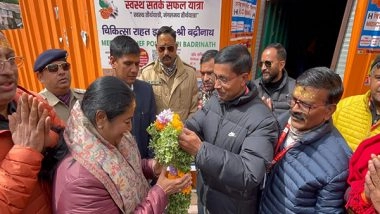 India News | Delhi CM Rekha Gupta, Along with Her Family, Visits Badrinath