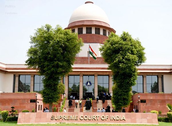 India News | SC Refuses to Entertain Plea over Deportation Drive in Assam