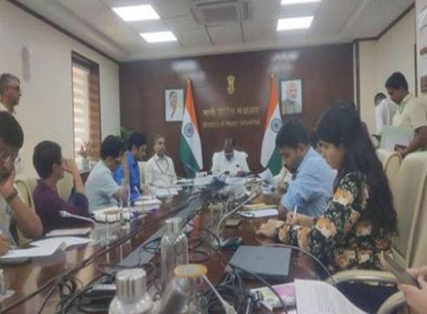 India News | Government Notifies Guidelines for Scheme to Promote Manufacturing of Electric Passenger Cars in India