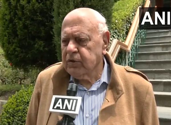 India News | J-K: Farooq Abdullah Hails Celebration of Kheer Bhawani Mela, Hazrat Hamdani Urs Together as Symbol of Communal Harmony