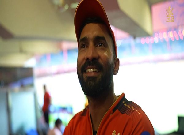 Sports News | Karthik Drops Heartfelt Praise for RCB's Unsung Hero Andy Flower After Scripting Maiden IPL Title Triumph