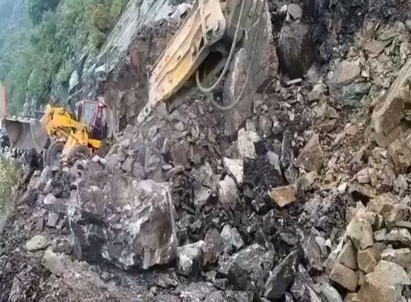 India News | BRO Working Around Clock to Ensure Support, Relief After Rains in Mizoram, Sikkim, Arunachal Pradesh: Defence Ministry