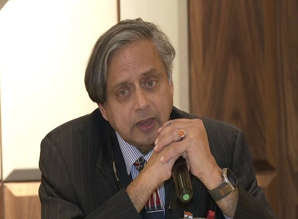 India News | Moment of Joy Turned into Tragedy: Shashi Tharoor Condoles Loss of Lives in Bengaluru Stampede