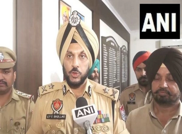 India News | Amritsar Police Bust Two International Drug-trafficking Cartels, Arrest 6 Including a Woman