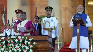 Business News | Middle-class Indians Found Themselves at Heart of Nation's Progress in These 11 Years: Centre