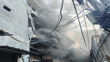 India News |  Fire Breaks out at Shop in Delhi's Chandni Chowk
