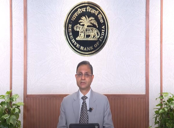 Business News | RBI Cuts Repo Rate by 50 Bps to 5.5% Under Liquidity Adjustment Facility