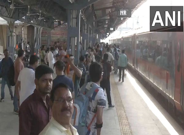 India News | Modi Ji Paved the Way for Us to Visit Kashmir, Gave Us Confidence That It Would Be a Safe Ride: Katra-Srinagar Vande Bharat Passenger