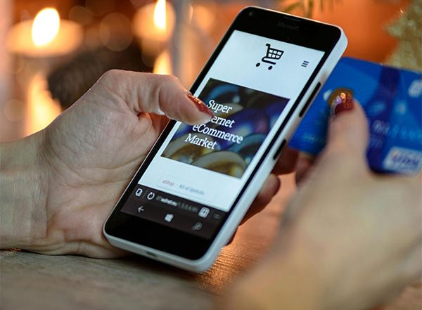 Business News | CCPA Issues Advisory to E-Commerce Platforms for Self-audit Within 3 Months to Detect Dark Patterns