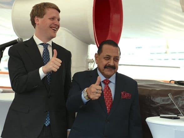 World News | Norway's Minister of International Development Meets Union Minister Jitendra Singh, Expresses Solidarity with India over Pahalgam Attack