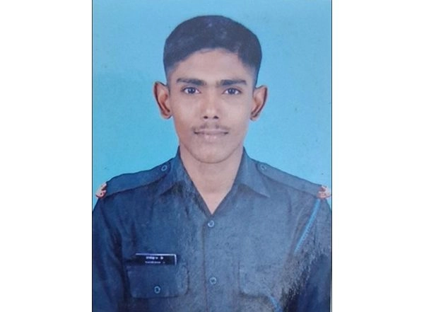 India News | Mortal Remains of Soldier Killed in Sikkim Landslide Flown to Home in Lakshadweep