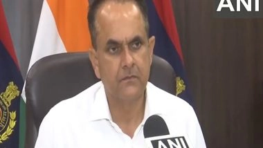 India News | Delhi Police Deports 154 Bangladeshi Migrants