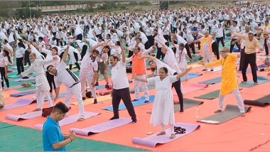 India News | Gujarat: Yoga Camp Held in Vadodara Ahead of International Yoga Day