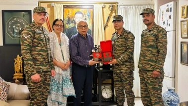 India News | Indian Army Visits Homes of Kargil Bravehearts, Pays Heartfelt Tribute on 26th Kargil Vijay Diwas