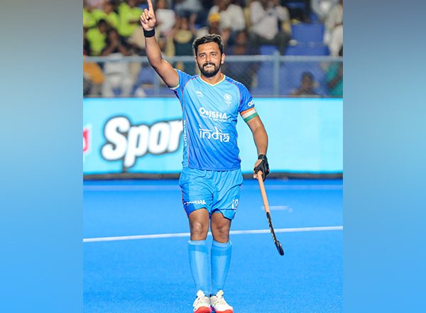 Sports News | Indian Men's Team Raring to Go Against Argentina in European Leg of FIH Hockey Pro League
