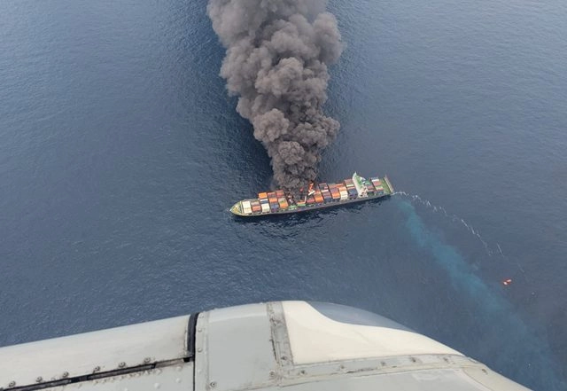 World News | China Lauds India's Swift Response in Rescuing Crew from Cargo Ship Fire off Kerala Coast