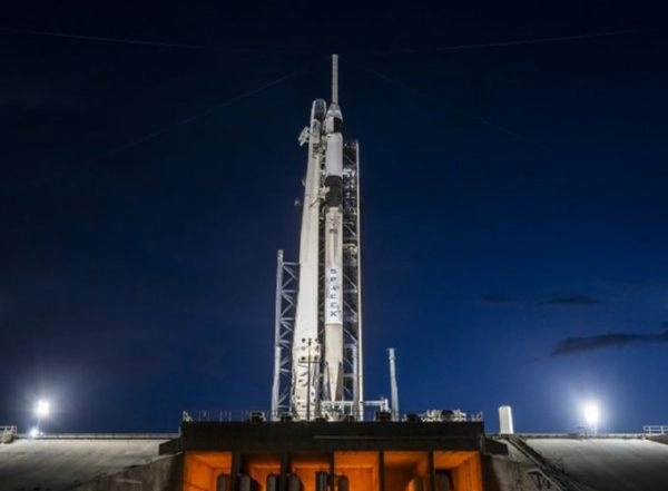 World News | Axiom-4 Mission Postponed as SpaceX Detects Leak