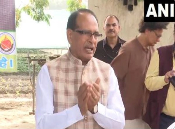 India News | Union Min Shivraj Singh Chouhan Interacts with Farmers at 'Kisan Chaupal'