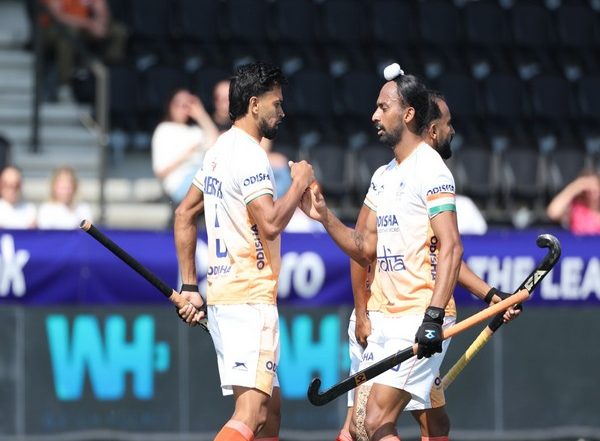 Sports News | India Handed Narrow 3-4 Defeat by Argentina in FIH Hockey Pro League