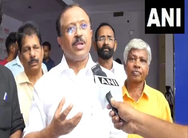 India News | Both Parties Trying to Get Votes of Pro Terrorist and Communal Organisations: V Muraleedharan Slams Congress and CPI-M Ahead of Nilambur by Polls