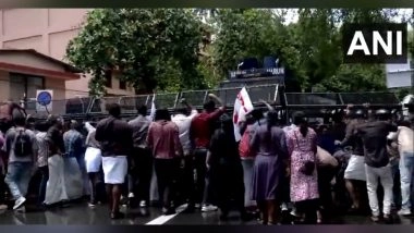 India News | DYFI Holds Protest March to Accountant General Office in Thiruvananthapuram