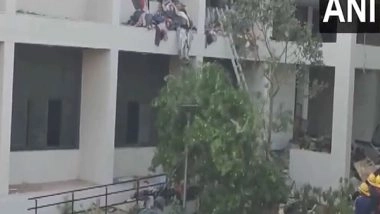 India News | J-K: PDP's Mehbooba Mufti Urges Inqury into Gujarat Plane Crash