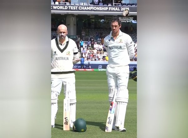 Sports News | WTC Final: South African, Australian Players Wearing Black Armbands to Pay Respect for People Who Lost Their Lives in Tragic Plane Crash in Ahmedabad