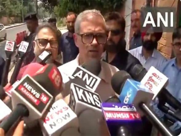 India News | Omar Abdullah Urges Centre to Ensure Safety of Kashmiri Students in Iran After Israeli Strikes