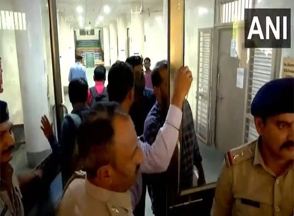 India News | Ahmedabad Plane Crash: DNA Sample Collection Continues to Identify Victims