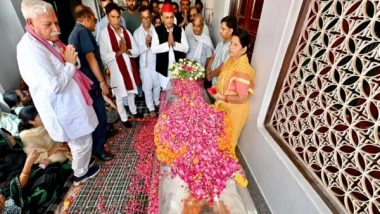 India News | Akhilesh Yadav Pays Tribute to Samajwadi Party's Founding Member Chhote Singh Yadav