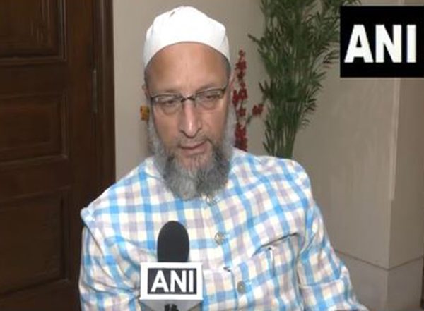 India News | 1,595 Indian Students Stranded in Iran, 183 Pilgrims Stuck in Iraq: Owaisi Urges EAM Jaishankar for Urgent Evacuation