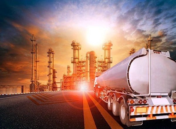 Business News | Any Escalation in Middle-East Crisis or Sharp Rise in Crude Prices Will Impact India's Oil Marketing Companies: Report