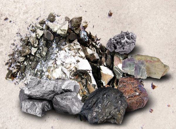 Business News | India Engaged with China on Rare Earth Minerals Both Commercially, Diplomatically