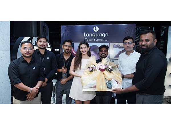 Business News | Amyra Dastur Applauds Language's Inclusive Fashion at Elante Mall, Chandigarh