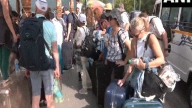 India News | Foreign Tourists Return to Kashmir, Call It Safe and Welcoming