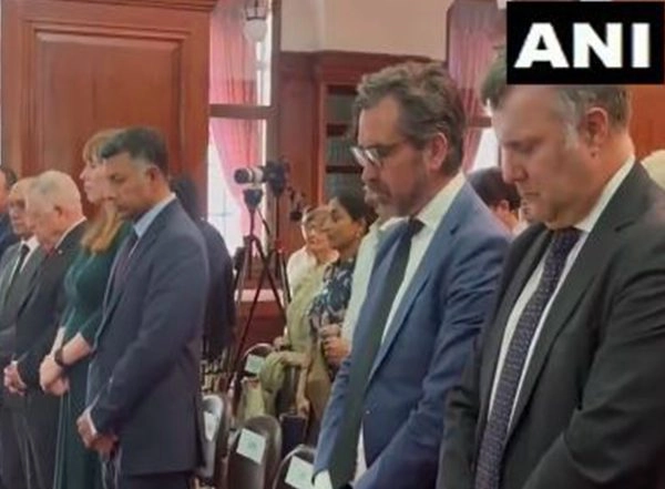 World News | Indian High Commission in London Holds Commemorative Ceremony for Lives Lost in Air India AI171 Crash in Ahmedabad