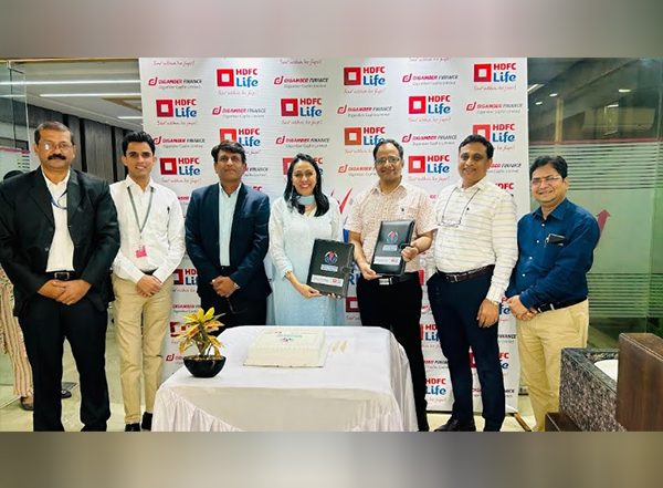 Business News | HDFC Life and Digamber Capfin Ltd. Collaborate to Cover Micro Loans and Make Life Insurance Accessible for All