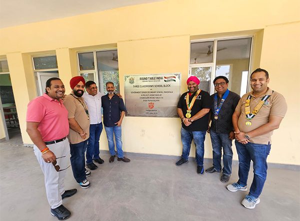 Sports News | Punjab Kings, Round Table India Inaugurate 3 Classroom Blocks in Two Local Punjab Schools