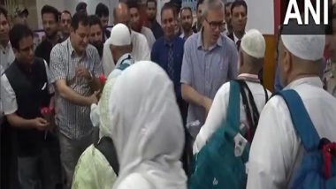 India News | Jammu and Kashmir CM Omar Abdullah Receives First Batch of Hajj Pilgrims at Srinagar Airport