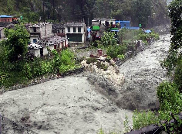 World News | Two Dists of Nepal on Alert as China Warns of Inundation Post Rain in Tibet