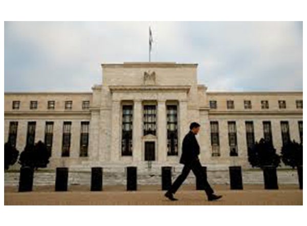 World News | US Fed Keeps Benchmark Interest Rate Unchanged