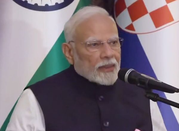 World News | PM Modi Emplanes for India After Concluding His Three-nation Tour