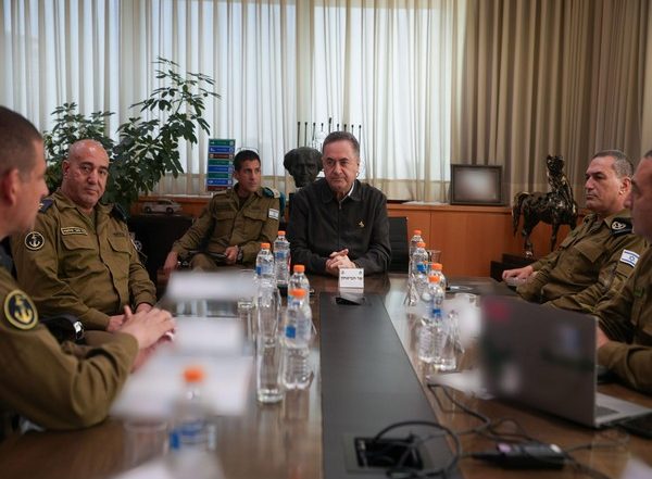 World News | Israel Defence Minister Says Khameni Can't Be Allowed to Exist