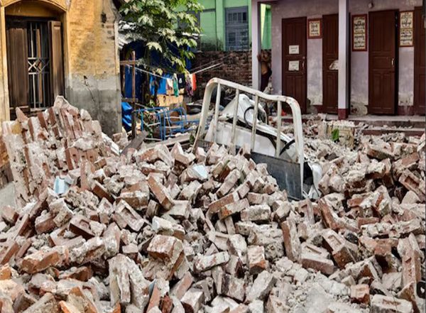 World News | Earthquake of Magnitude 3.7 Strikes Myanmar