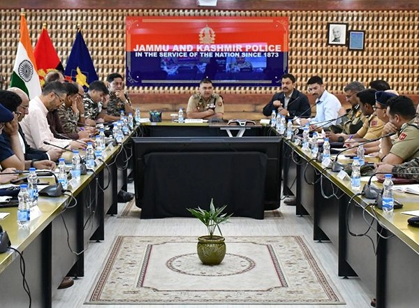 India News | J-K: IGP Kashmir Reviews Security Arrangements for Muharram, International Yoga Day