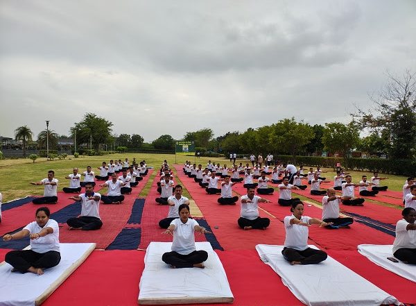 Business News | AIPL DreamCity Ludhiana to Celebrate International Yoga Day with 'Yoga by the Lake' and Sustainable Lifestyle Showcase