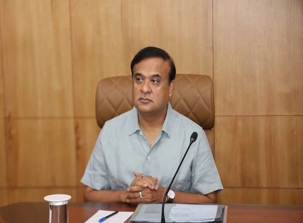 Business News | Assam Gas Leak; US Experts Have Arrived, Capping of Well Will Start on Saturday June 21: Assam CM
